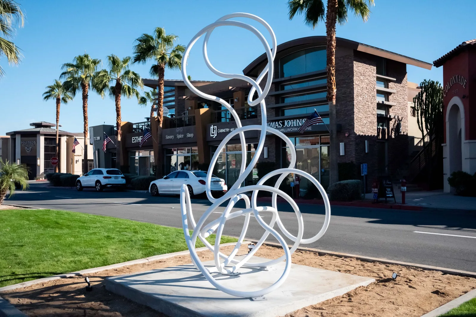Continuous Line VII, El Paseo Sculpture Exhibition, Palm Desert, CA
